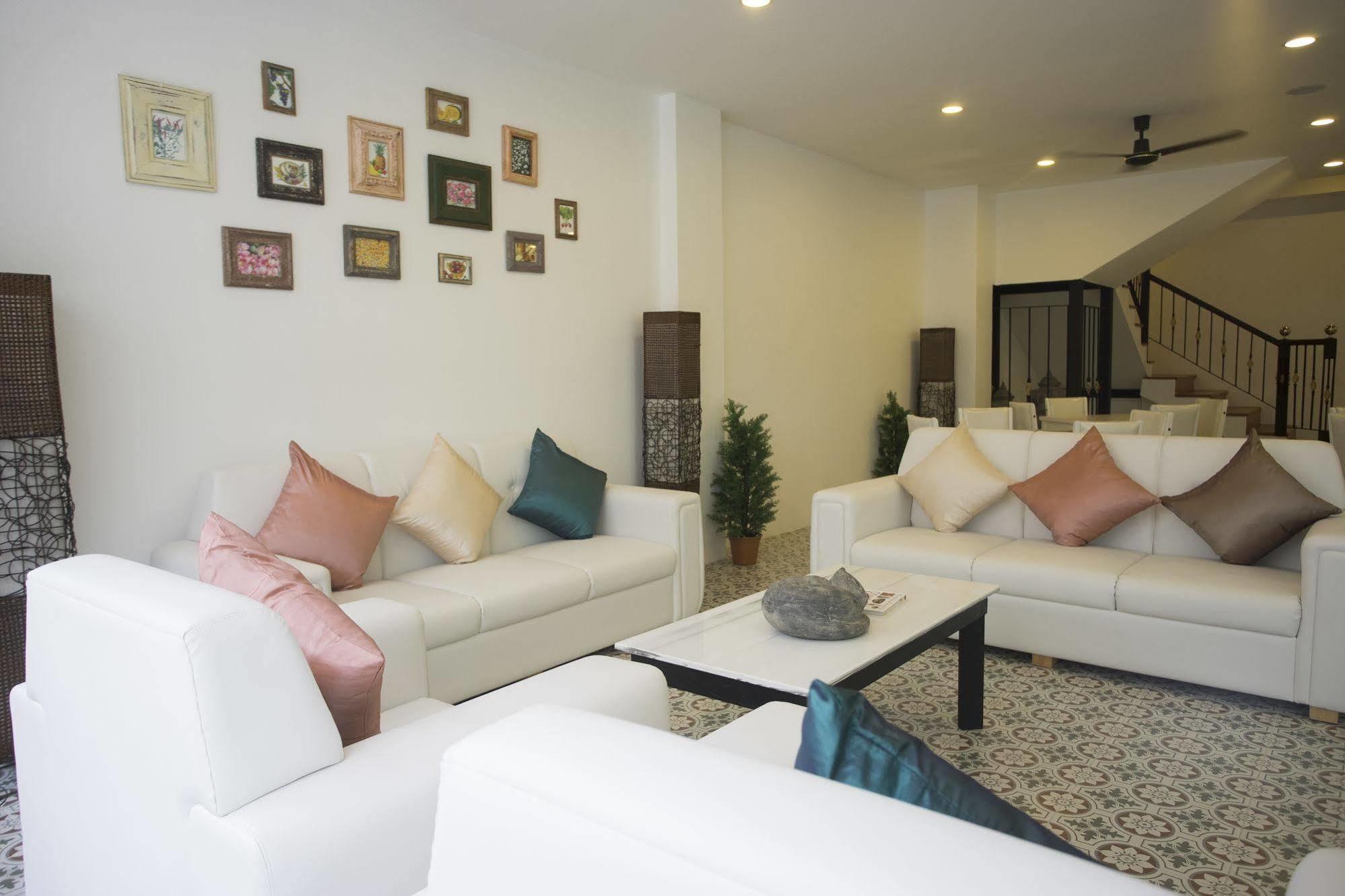 Maleewan Jomtien Hotel Bagian luar foto