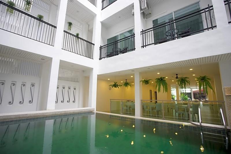 Maleewan Jomtien Hotel Bagian luar foto