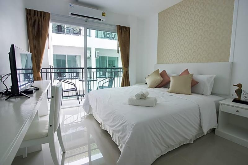Maleewan Jomtien Hotel Bagian luar foto